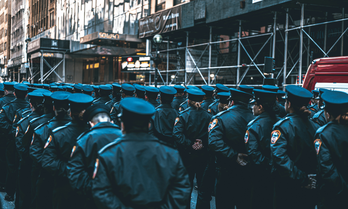 How to Hold Police and Criminals Accountable