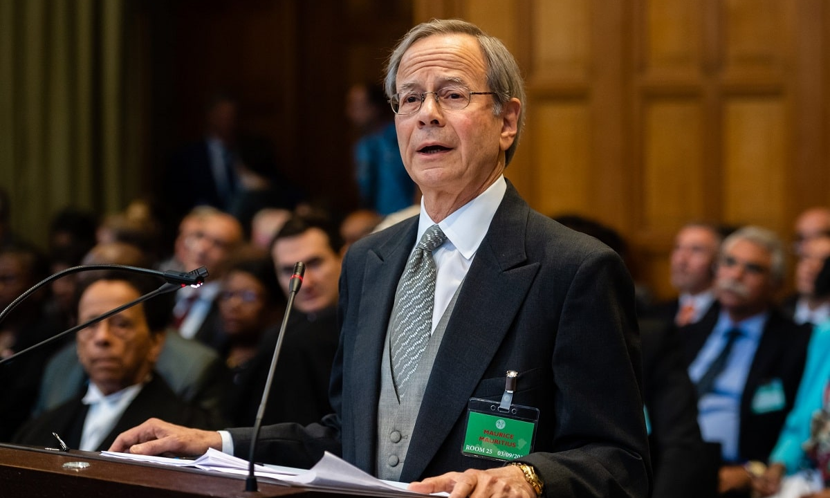 Paul Reichler joins the International Legal Studies Program for a discussion on his work with Mauritius and Palestine