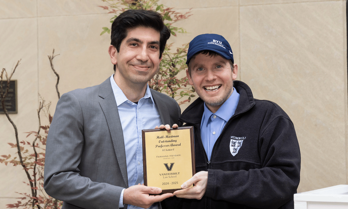 Farhang hall hartman