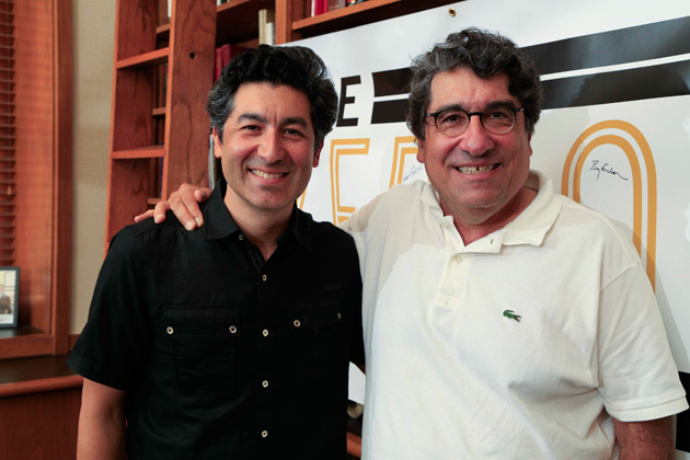 Professor Keivan Stassun (left) and Chancellor Nicholas S. Zeppos. (Pat Slattery/Vanderbilt University)