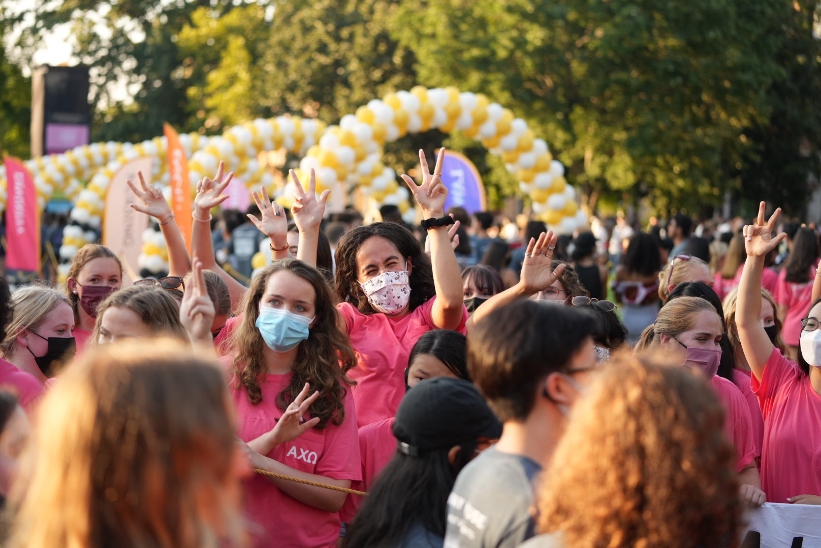 Students at Founders Walk during Move In Weekend
