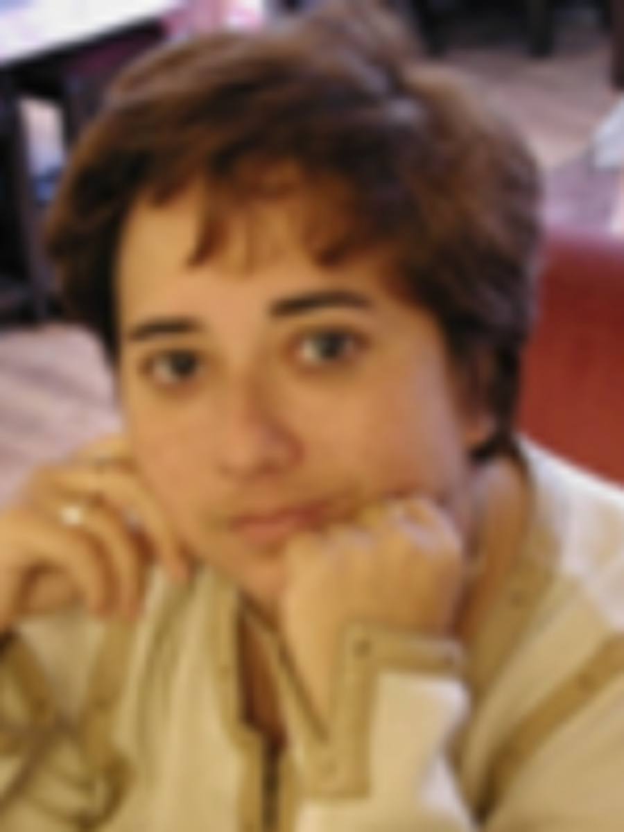 Rosalinda Mendez, BA'88