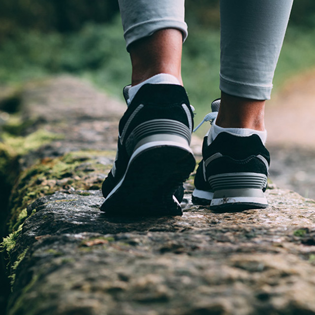 prevent diabetic foot pain