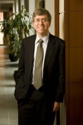 Daniel Sharfstein, Tarkington Chair in Teaching Excellence and professor of law and of history (Vanderbilt University)