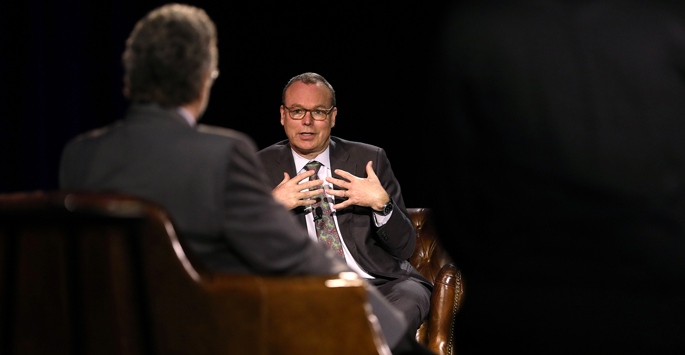 Jeff Balser, MD, PhD, talks with veteran journalist John Seigenthaler Jr. during the filming of this week’s Leadership Assembly.