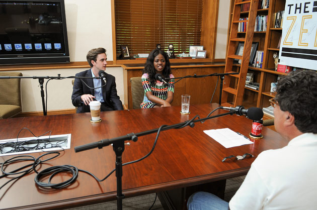 Seniors Ryan Connor and Jami Cox sat down for an interview with Chancellor Nicholas S. Zeppos for "The Zeppos Report." (Vanderbilt University)