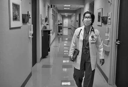 Dr. Shubhada Jagasia, MMHC’12