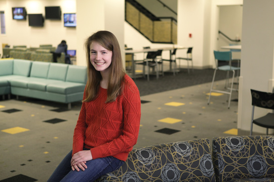 Julianne Connors (Anne Rayner/Vanderbilt)