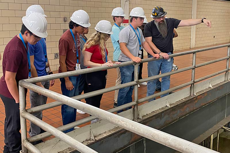 Inspiring Minds: Vanderbilt and Tennessee Valley Authority nurture next generation of engineers