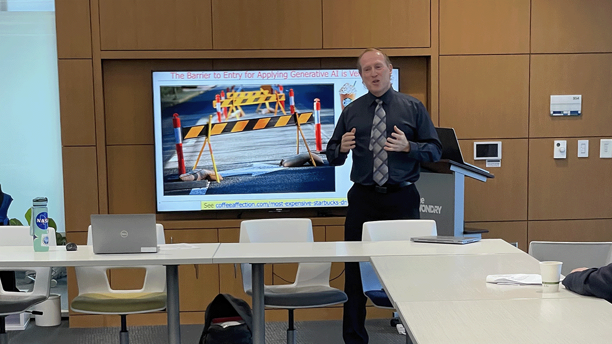 Doug Schmidt discusses generative AI tools at Vanderbilt University