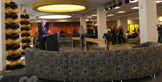 The ribbon-cutting ceremony at Rand Lounge Oct. 9, 2012, to mark the re-opening of Rand Hall and Sarratt Student Center following more than seven months of renovation. (Anne Rayner/Vanderbilt)