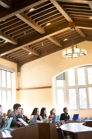 A class in session at Alumni Hall. (Susan Urmy/Vanderbilt)