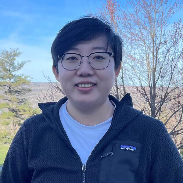 Siwei Zhang headshot