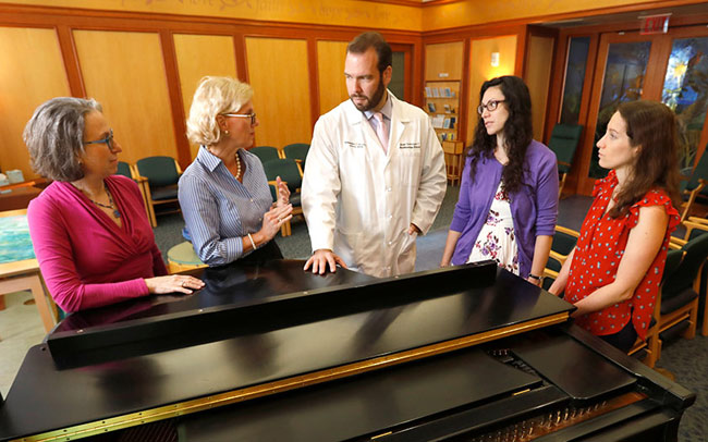 An interdisciplinary group of Vanderbilt researchers is launching a pilot study regarding the effect of live music on patients, families and staff in the VUMC adult intensive care unit and is inviting musical members of the Vanderbilt community to help.