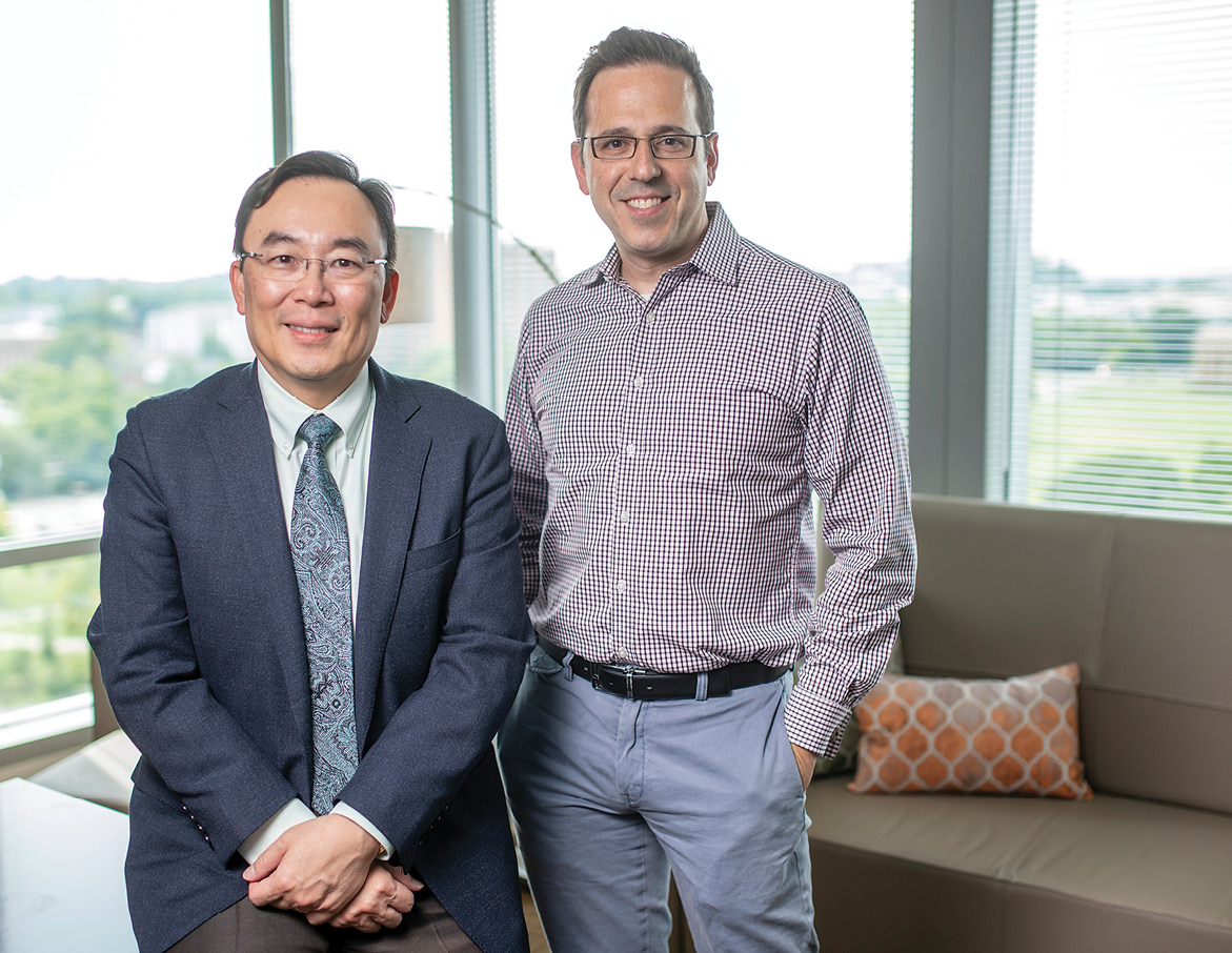 photo of Yu Shyr and Andreas Berlind