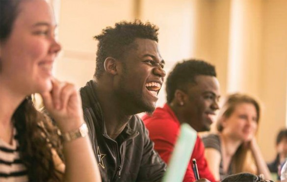 Lecture_classroom_students_AA_fi