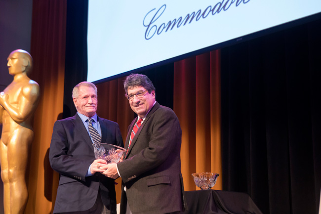Commodore Award winner Dennis Spann and Chancellor Nicholas S. Zeppos. (Susan Urmy/Vanderbilt)