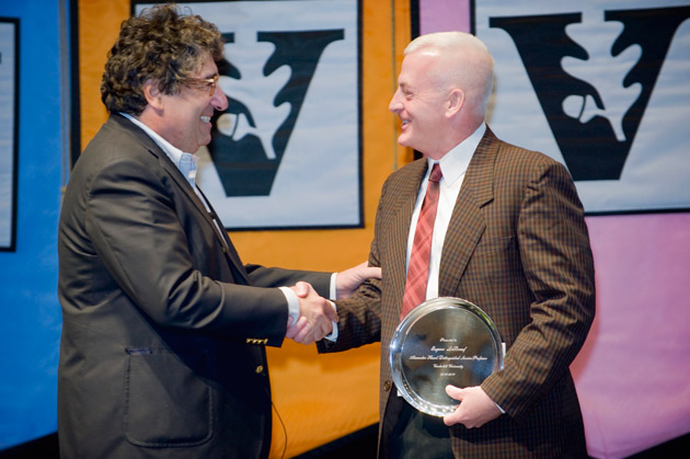 Chancellor Nicholas S. Zeppos and Gene LeBoeuf, winner of the Alexander Heard Distinguished Service Professor Award. (Vanderbilt University)