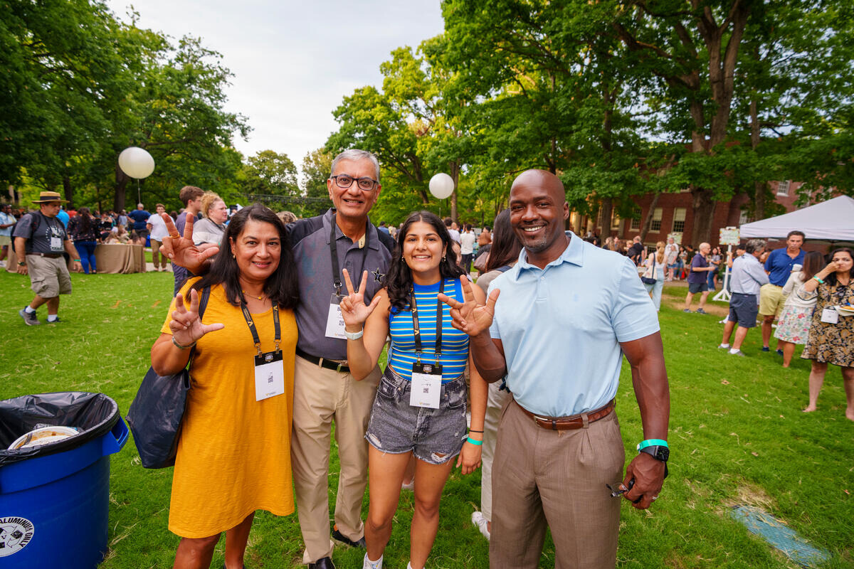 Students and family enjoying Family Weekend's Fall for the Arts on the Peabody Esplanade.
