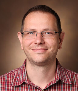 Headshot of Jens Meiler.