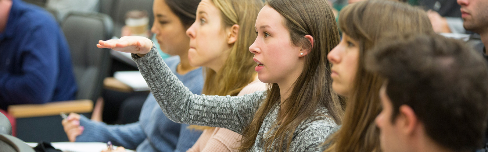 Student in Economics class.