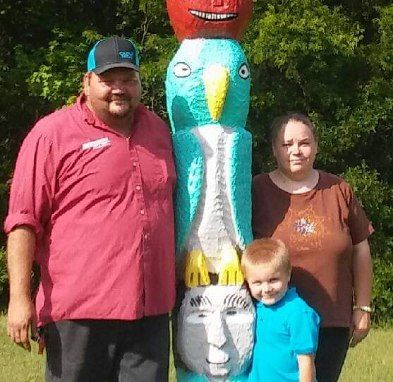 Donor Casey Angell with his wife, Pam, and son, William.