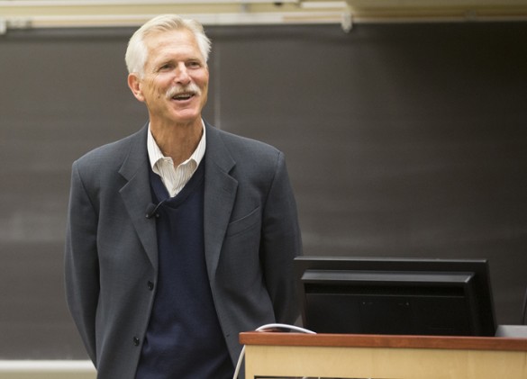 Discovery Lecture - Eric Knudsen - 208 Light Hall. Reporter.Photo by Joe Howell