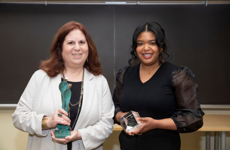 From left, 2024 Vanderbilt Prize winner Sarah Tishkoff and Vanderbilt Prize Student Scholar Kimberlyn Ellis. (photo by Susan Urmy)