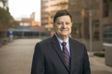 Jim Hayman, MBA, M.S., received the Five Pillar Leader Award. (photo by Daniel Dubois)