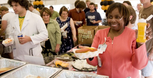 employee celebration picnic photo