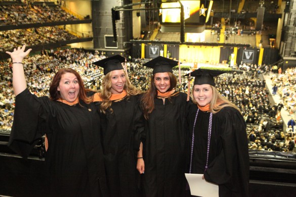 Grad Nurse 2014 SU006