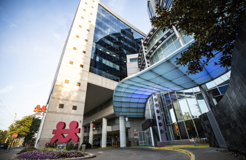 (photo by Erin O. Smith)