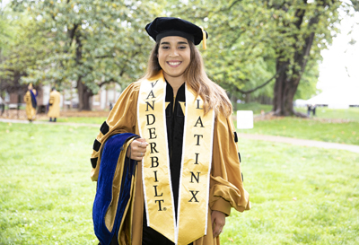Biomedical Sciences graduate Mafe Senosain received her PhD in cancer biology.