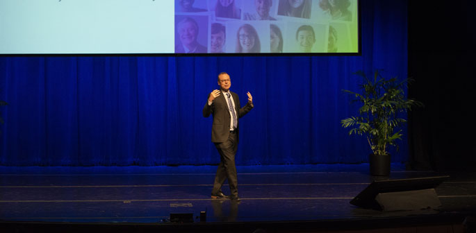 Jeff Balser, MD, PhD, discusses the factors that make Vanderbilt University Medical Center a unique resource in the region at Tuesday’s Leadership Assembly. (photo by Joe Howell)