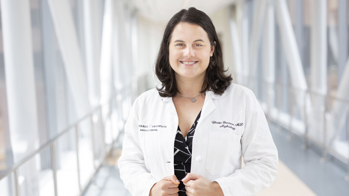 Christin Giordano McAuliffe, MD, and fellow VUMC medical residents played a key role creating more flexible leave policies for physicians-in-training across the country.