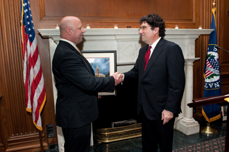 Zeppos-DesJarlais-small