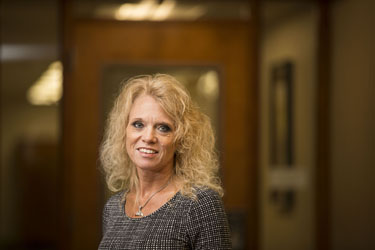 Dawn Martin received a Credo Award. (photo by Susan Urmy)