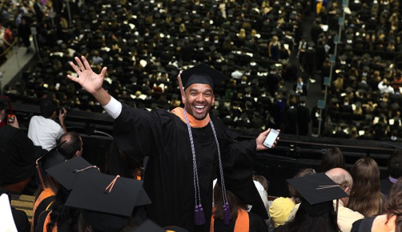 Asa Briggs at VUSN Commence and Investiture CeremonyPhotos by : Susan Urmy