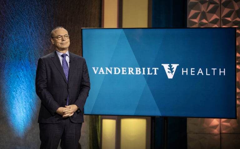 Jeff Balser, MD, PhD, spoke about the Medical Center’s growth during the Spring Leadership Assembly. (photo by Erin O. Smith)