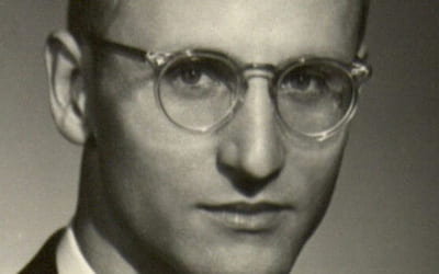 Robert Sanders, M.D.