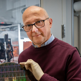 Bruno La Fontaine, Director of the Center for X-ray Optics (CXRO), speaks on how the CXRO supports the microchip industry.