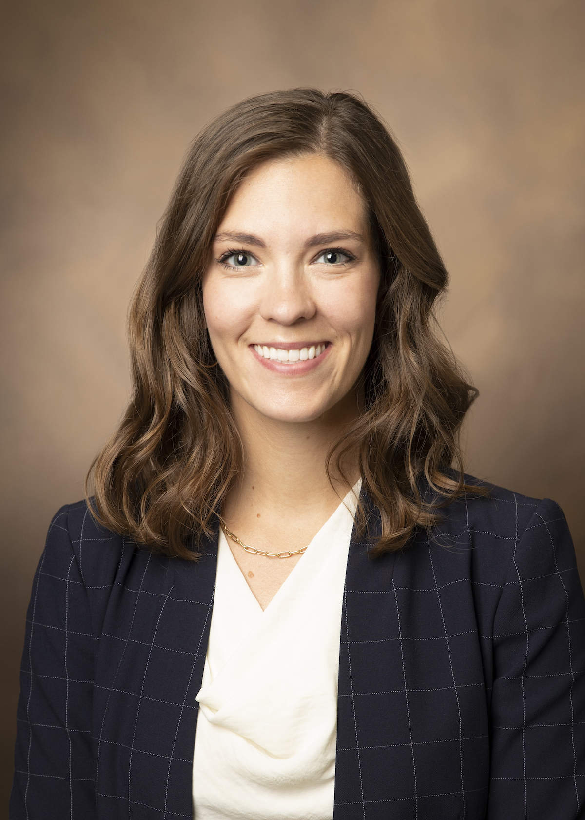 Leslie Peard poses for a headshot in the Medical Center North photo studio at Vanderbilt University Medical Center on Wednesday, September 21, 2022 in Nashville, Tennessee.