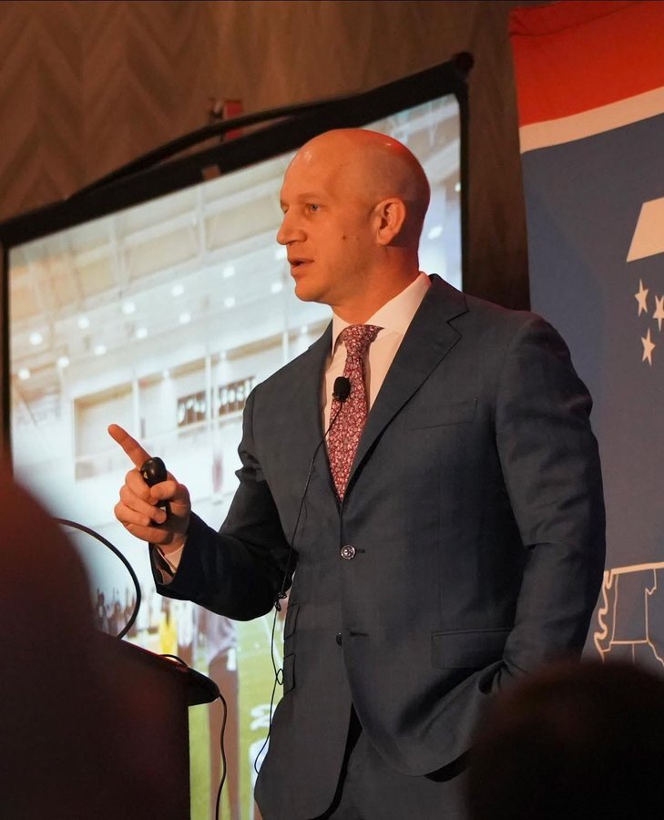 Coach Clark Lea speaks at Tennessee Chamber annual meeting 