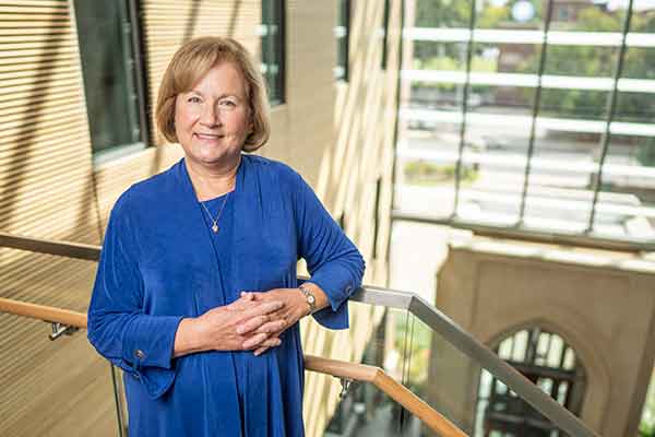 New Julia Eleanor Blair Chenault Endowed Chair of Nursing, Julie Barroso